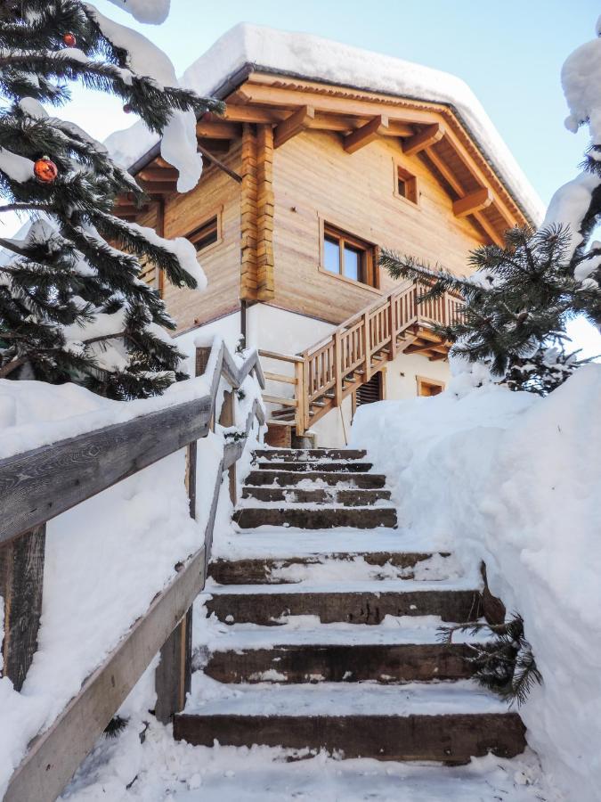 Nix & Nivis Chalet Livigno Exterior photo